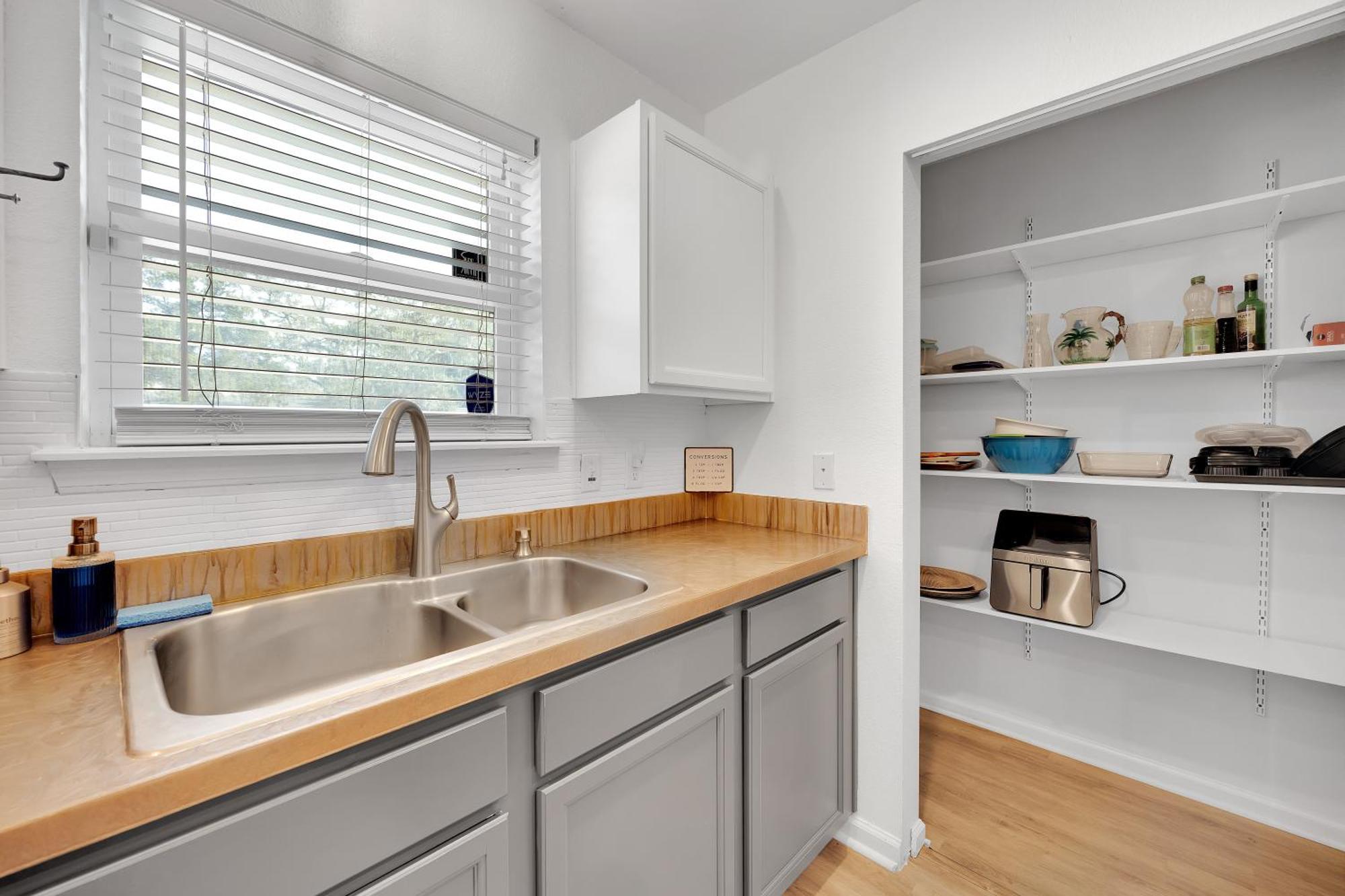 {Hidden Gem} Beach Home Blocks From Ocean +6 Bikes Jacksonville Beach Εξωτερικό φωτογραφία