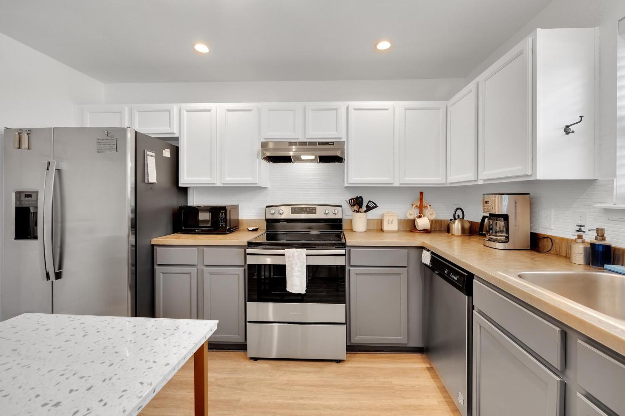 {Hidden Gem} Beach Home Blocks From Ocean +6 Bikes Jacksonville Beach Εξωτερικό φωτογραφία